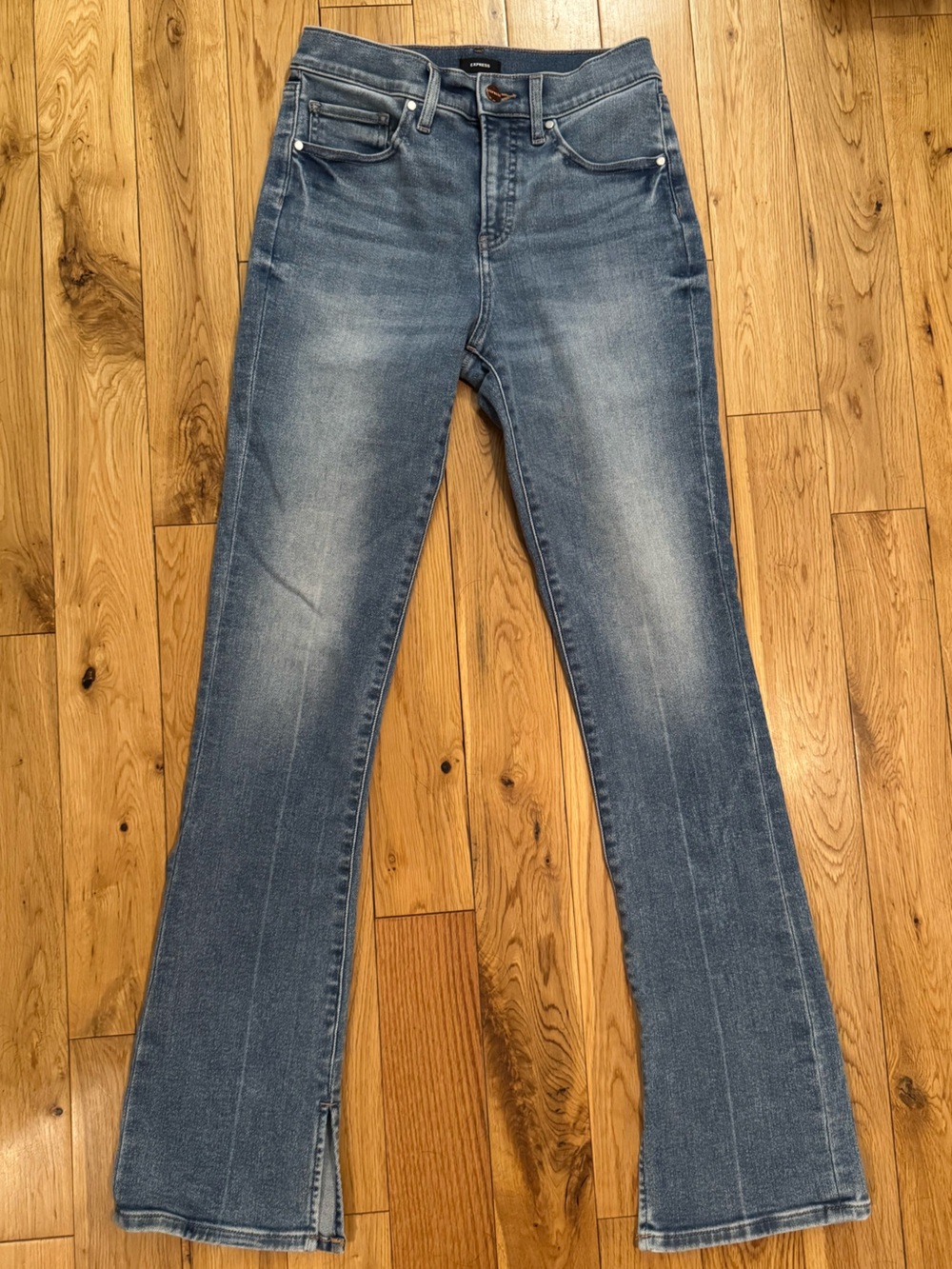 Express Women's Medium Wash Bootcut Jeans